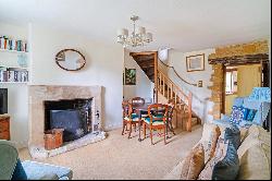 Lower Slaughter, Cheltenham, Cotswold, GL54 2HS