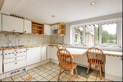 Spring Hill, Fordcombe, Tunbridge Wells, Kent, TN3 0SB