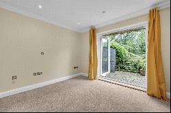 Whittets Ait, Jessamy Road, Weybridge, Surrey, KT13 8BJ