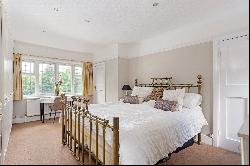 Prestbury Road, Wilmslow, Cheshire, SK9 2LJ