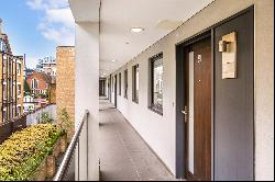 Ashburnham Mews, London, SW1P 4FH