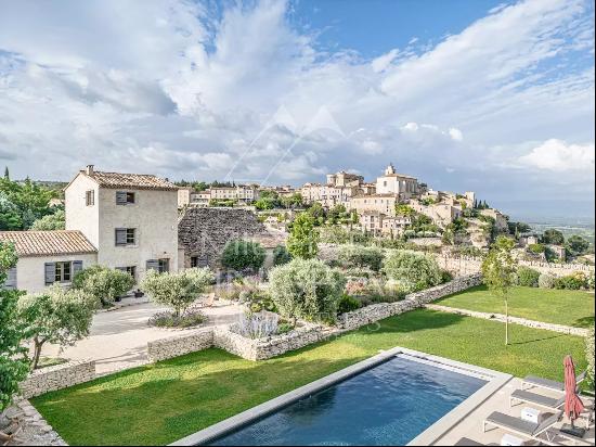 Mas provencal with exceptional view of the village of Gordes