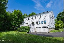 66 Lockwood Lane, Riverside CT 06878