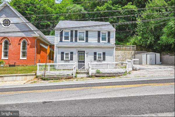 29 E Main Street, New Freedom PA 17349