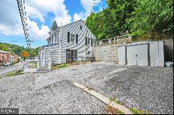 29 E Main Street, New Freedom PA 17349