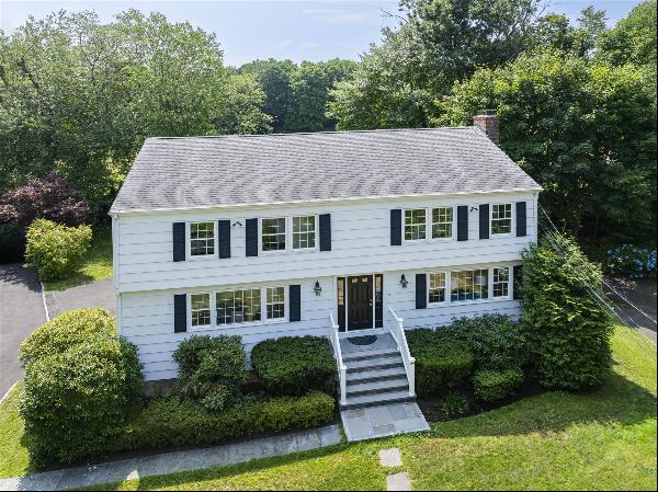 66 Lockwood Lane, Greenwich CT 06878