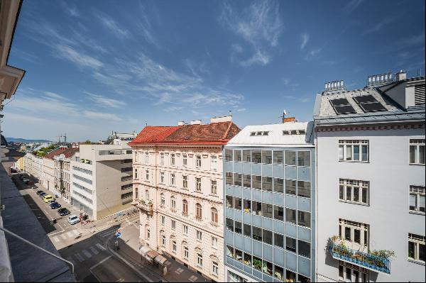 Stylish, beautifully renovated old apartment in the 4th District, Vienna.