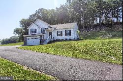 112 Stone Arch Drive, Marysville PA 17053