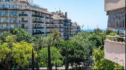 Centrally located apartment for sale with sea views in the centr, Palma de Mallorca 07000