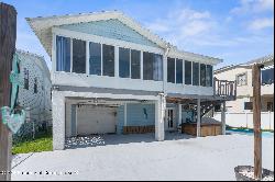 7637 Hatteras Drive, Hudson FL 34667