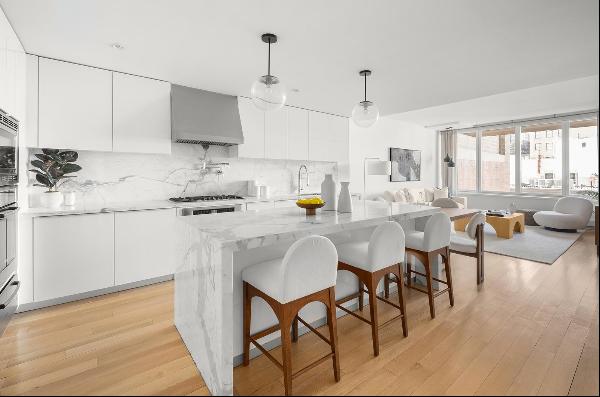 Welcome to 5 Franklin Place, an epitome of luxurious living in the heart of Tribeca. This 