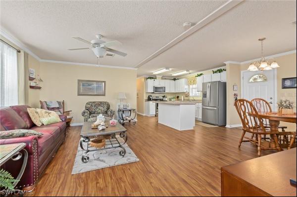 1000 Kings Highway Unit 198, Punta Gorda FL 33980