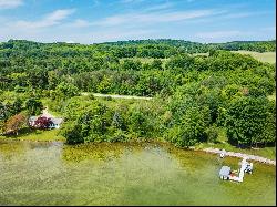 1777 S Lake Shore Drive, Lake Leelanau MI 49653