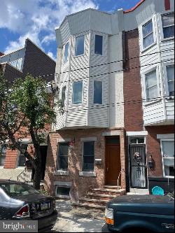 213 Tasker Street, Philadelphia PA 19148