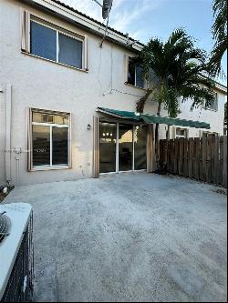 5759 NW 113th Ct Unit 5759, Doral FL 33178