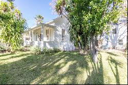 Quaint Farmhouse with ADU Close to Downtown! 