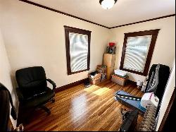 19 Auburn St #19, Newton MA 02465