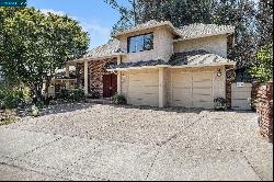 17939 Center St, Castro Valley CA 94546