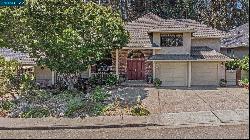 17939 Center St, Castro Valley CA 94546