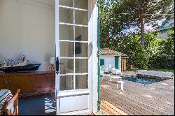 ARCACHON - SPRING CITY - MAGNIFICENT RENOVATED FAMILY VILLA 150 M FROM THE BEACH