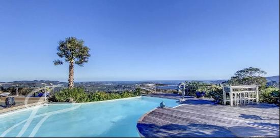 Villa Dominant and panoramic sea view