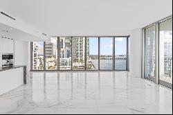 700 NE 26 Th Terr, #1501, Miami, FL