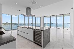 700 NE 26 Th Terr, #1501, Miami, FL