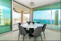 Luxury Seafront Apartment in Calpe