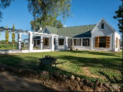 Charming Lifestyle Farm with Newly Renovated Graaff-Reinet Farmhouse