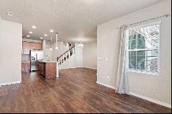 Beautiful townhome located in Wolf Ranch!