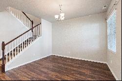 Beautiful townhome located in Wolf Ranch!