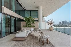 Luxury apartment on Palm Jumeirah