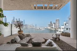 Luxury apartment on Palm Jumeirah