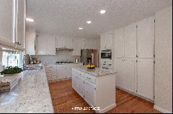 2486 Creek Meadow Drive, Santa Rosa, CA 95404