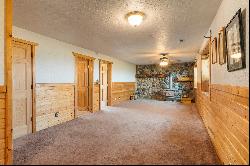 Home and Barn with Darby Canyon Views 