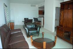 9055 SW 73rd Ct Unit 802, Miami FL 33156