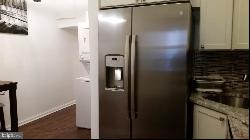 2034 Delancey Pl #1F & 2R, Philadelphia PA 19103