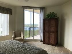 425 Cove Tower DR #902, Naples FL 34110