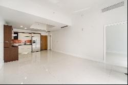 2100 Park Ave Unit 108, Miami Beach FL 33139