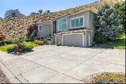 245 Meadow Hills Drive, Richland WA 99352