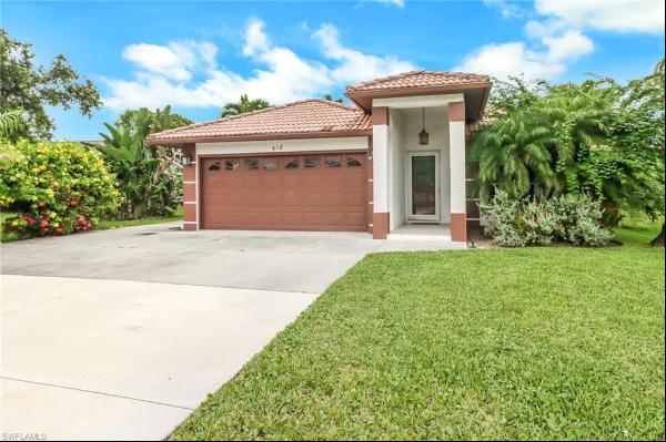 618 109th AVE N, Naples FL 34108