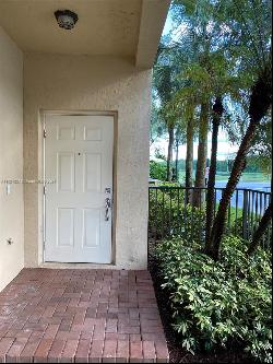 3942 Mango Dr Unit 3942, Weston FL 33332