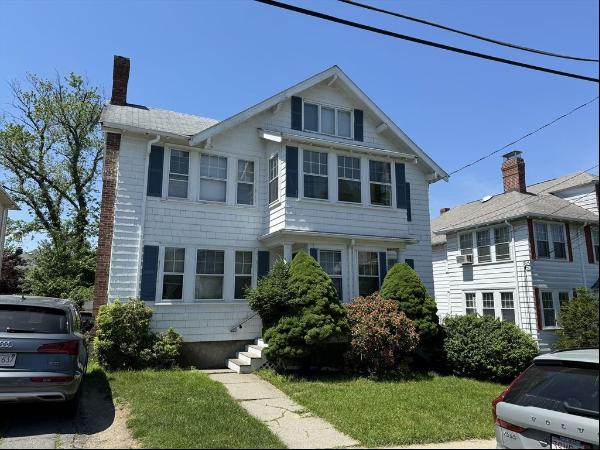 24 Holden Rd #2, Belmont MA 02478