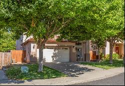 Lovely West Fairfield Rolling's Hills Home