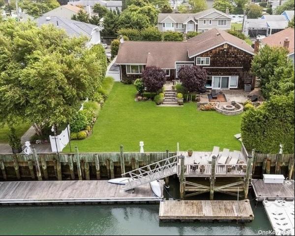 131 Bayside Drive, Atlantic Beach NY 11509