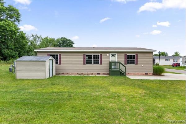 6149 ANDORA Avenue, Fenton MI 48430