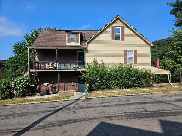 502 Center Ave Unit 1, Pitcairn PA 15140