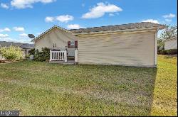 19 Middlemarch Road, Douglassville PA 19518