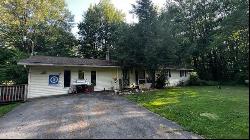 5890 Wise Rd, Hermitage PA 16148