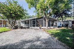 2470 Avenue E SW, Winter Haven FL 33880